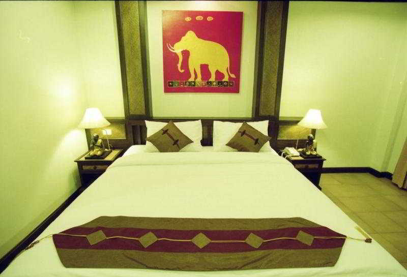 Seeka Boutique Resort Patong Kültér fotó